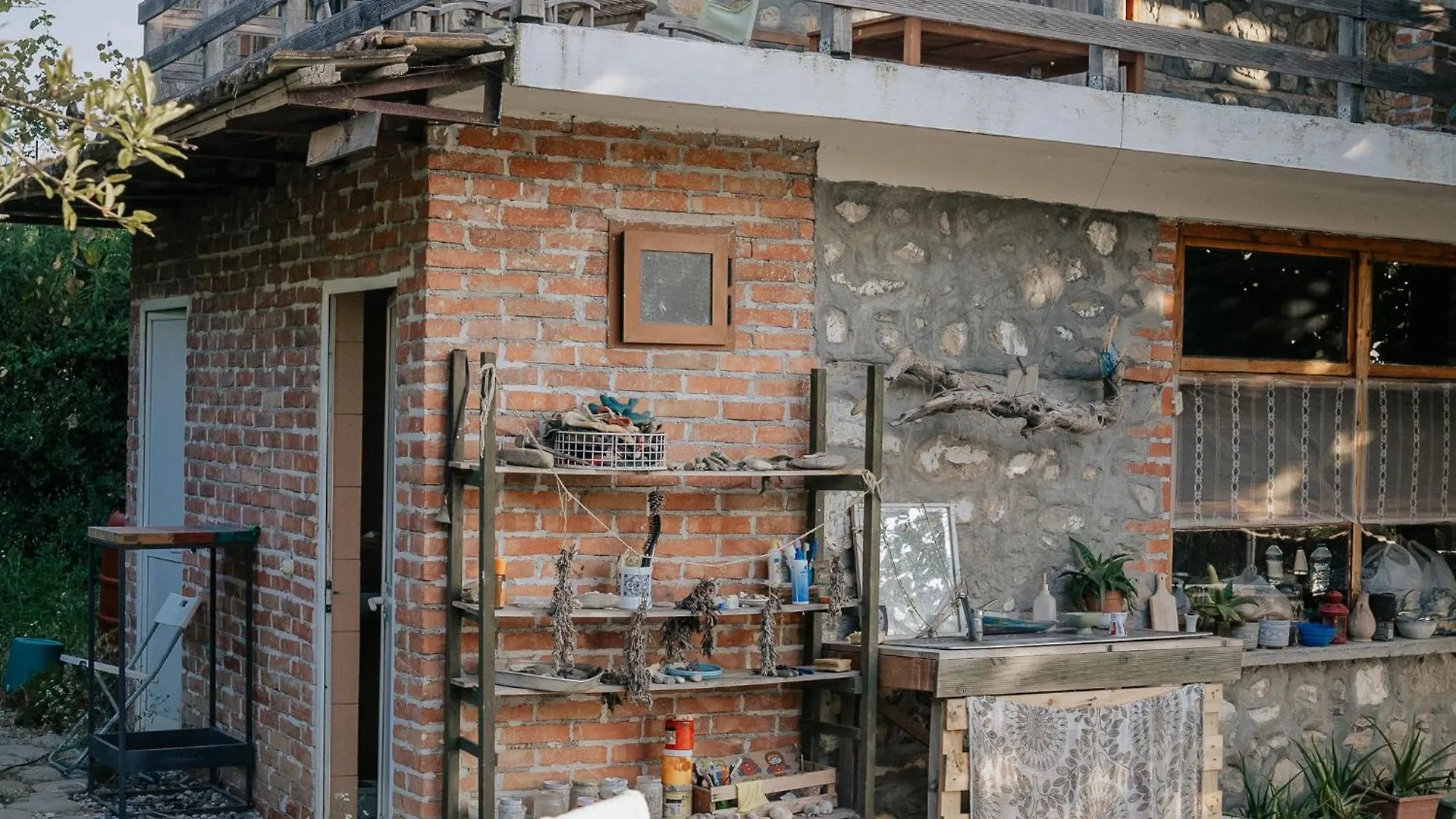 Guest house The House In The Village Pellumbas Albania