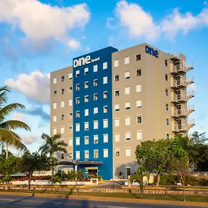 One Centro 3*, Cancún Mexico